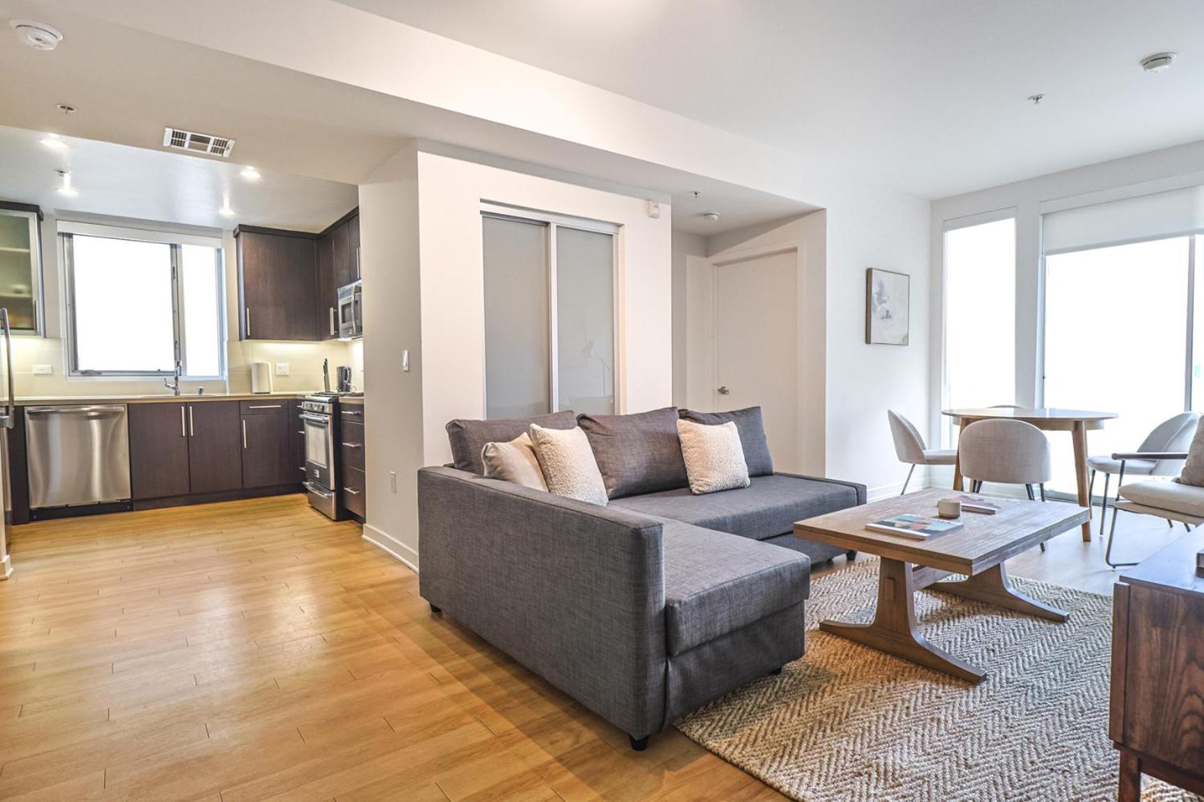 Apartamento Trendy 2br Steps To Promenade & Sm Pier!